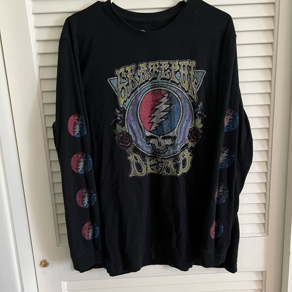Grateful Dead shirt